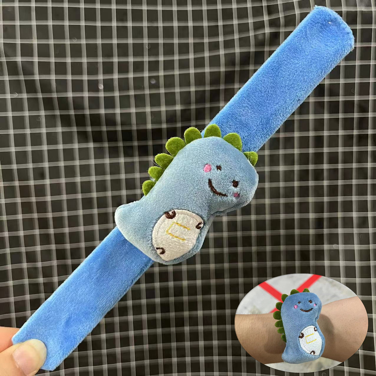 Children's Plush Cartoon Pop Cute Couple Female Slap Bracelet