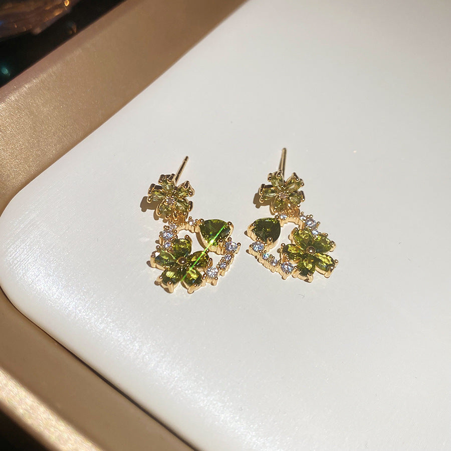 Women's Sier Crystal Flowers Exquisite Sweet Light Rings