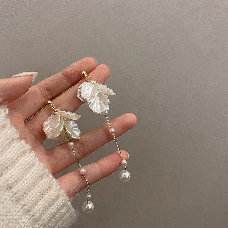 Design High-grade Sense Lady Refined Wild Rings