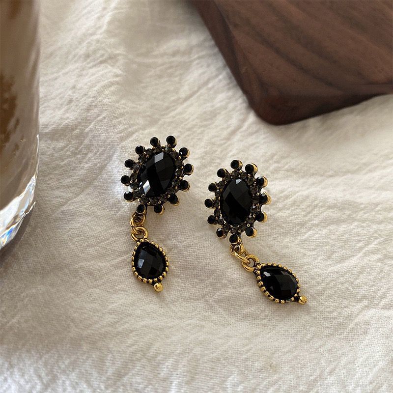 French Super Fairy Black Crystal Long Stud Earrings