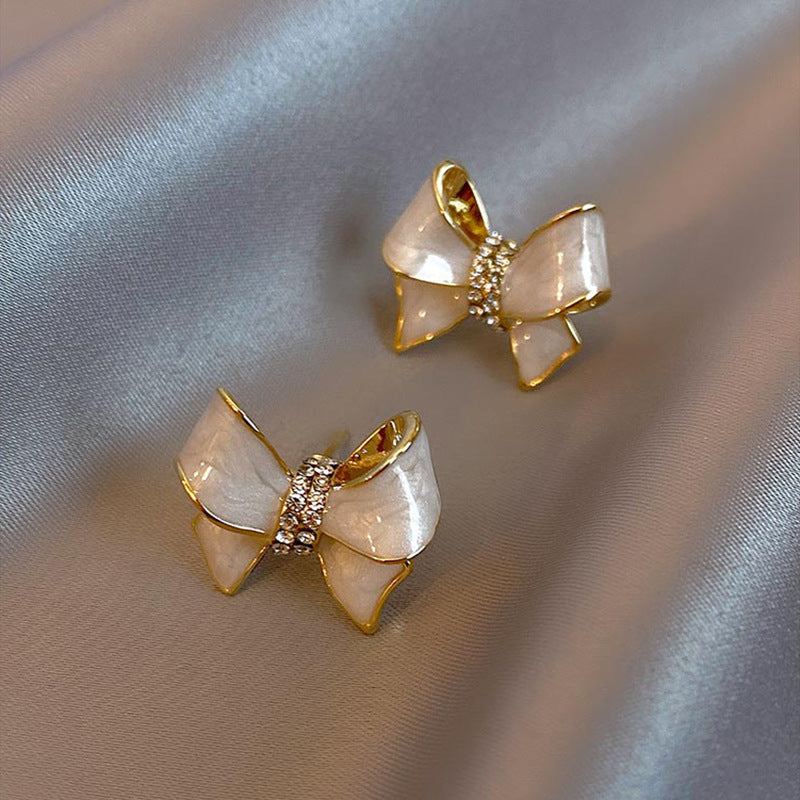 Women's Sier Needle High-grade Bow Design Light Earrings