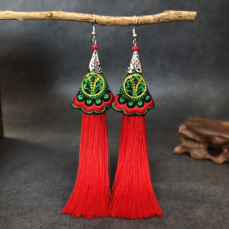 Women's Ethnic Style Tassel Classical Temperament Long Rings