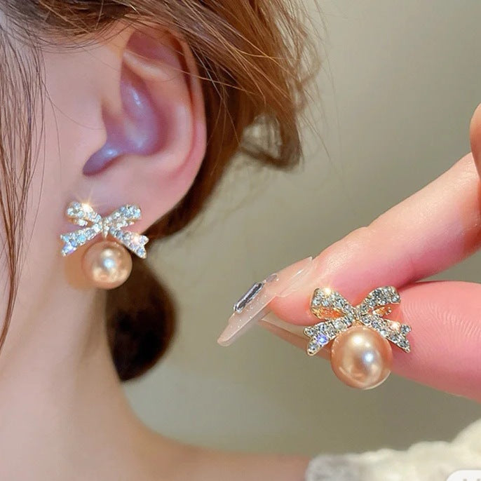 Diamond Bow Large Pearl Female Niche Design Fashion Exquisite Versatile Earrings