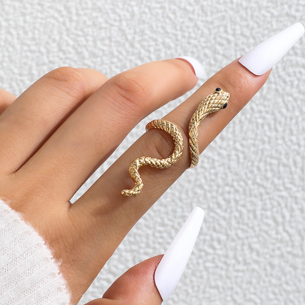 Men's Handsome Snake Pattern Punk Snake-shaped Animal Rings