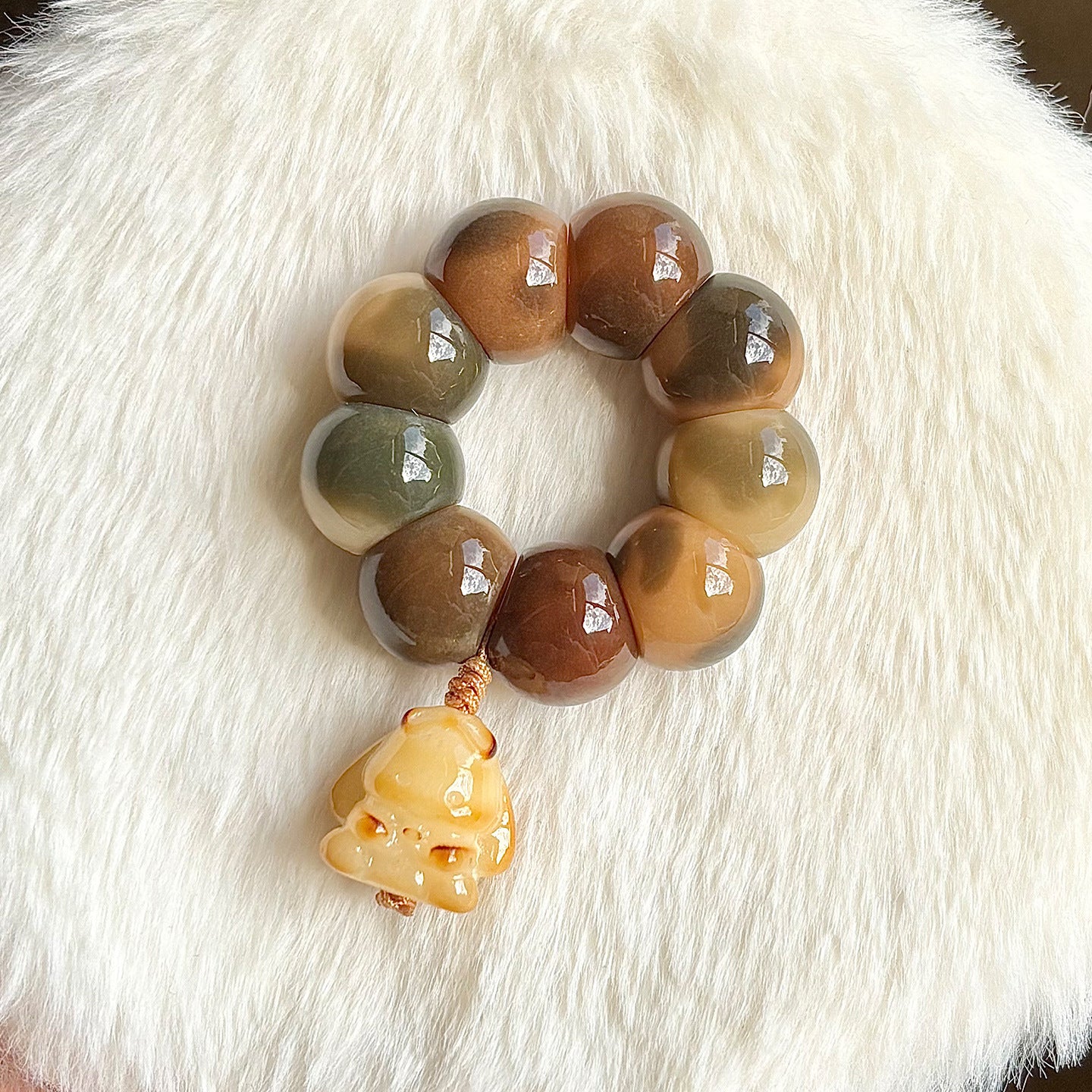 Garlic Cloves Large Intestine Bodhi Hand Toy Pliable Temperament Crafts Bracelet