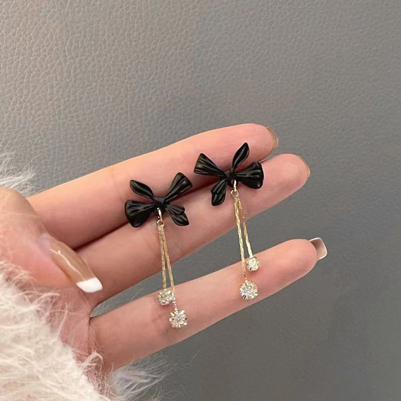 Women's Korean Style Sier Needle Elegant Pearl Love Heart Flowers Earrings