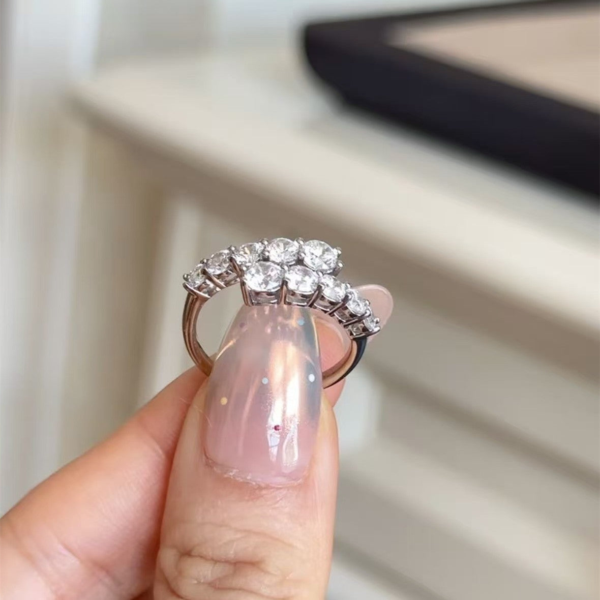 Women's Sparkling Full Rhinestone Cross Stackable Imitation Moissanite Zircon Exquisite Luxurious Ring