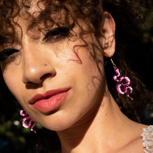 Pink Snake Medieval Modern Style Or Earrings
