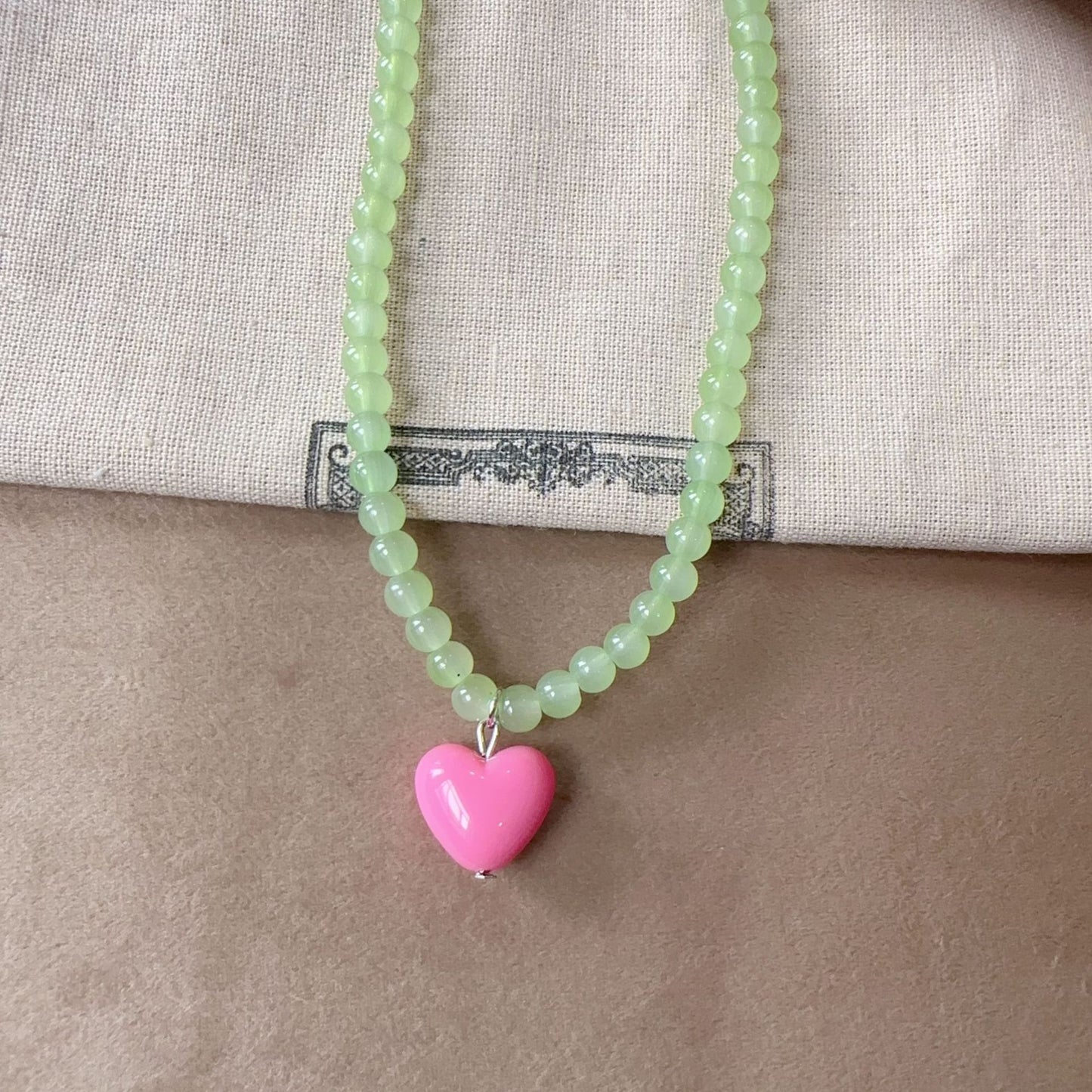 Designer Model Contrast Color Love Beads Female Clavicle Necklaces