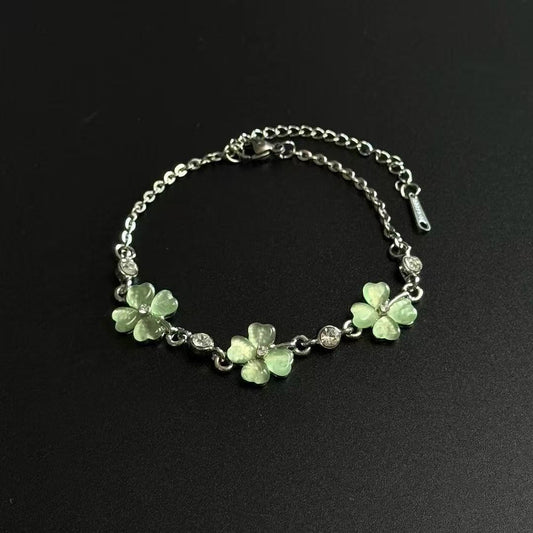 Women's Green Advanced Simple Niche Design Light Bracelet