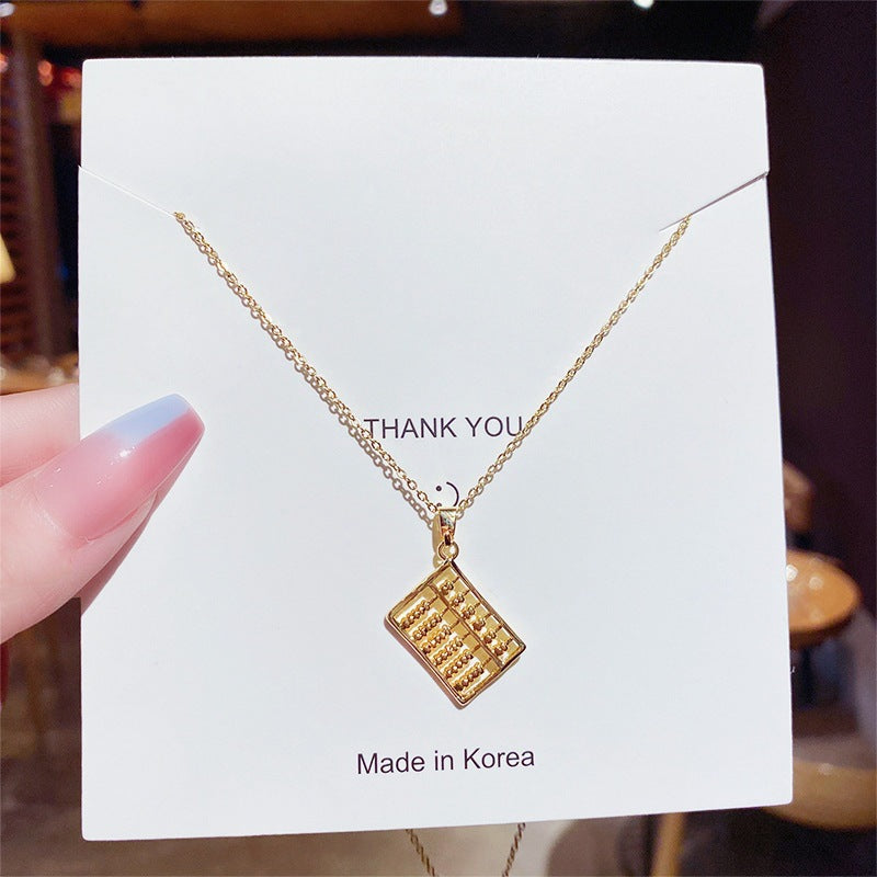 Women's Summer Fashion Heart For Design Simple Light Luxury Cold Style Necklaces