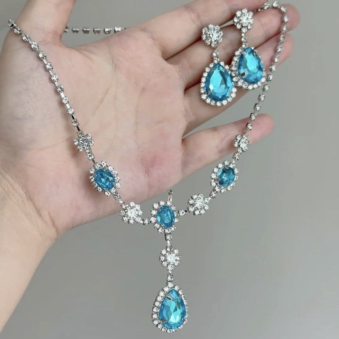 Women's French Royal Style Retro Affordable Luxury Diamond Water Drop Niche Necklace