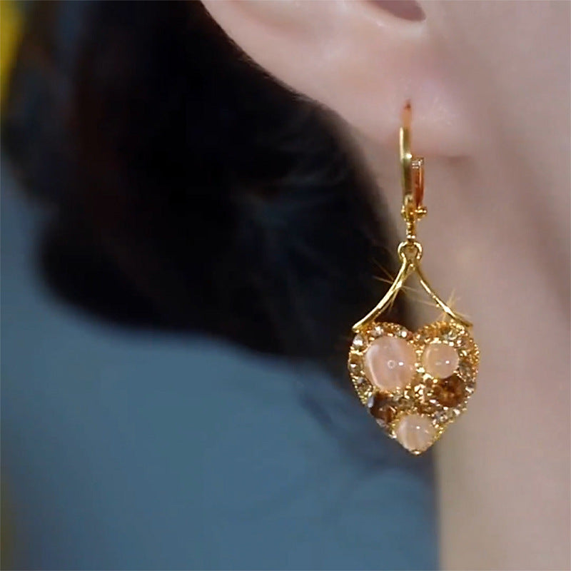 Love Heart Light Luxury Temperament Ear Clip High-grade Exquisite Rings