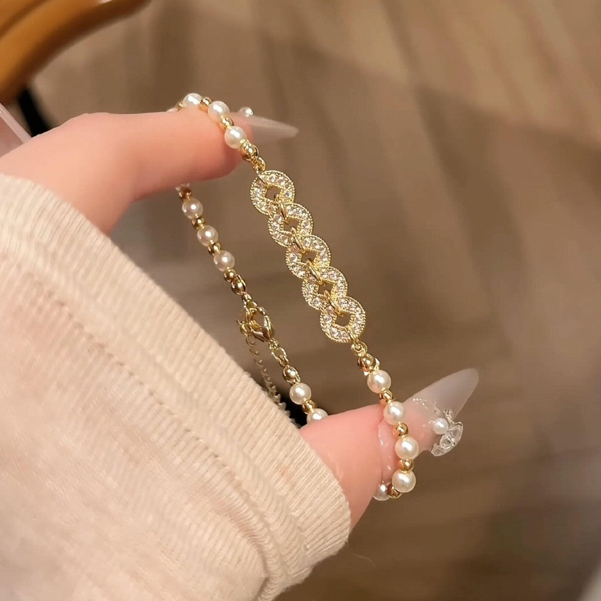 Elegant Retro Niche Temperament Light Luxury Bracelet