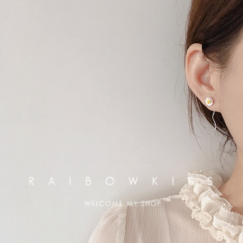 Wave Feeling Small King Whyte Flower Ear Line