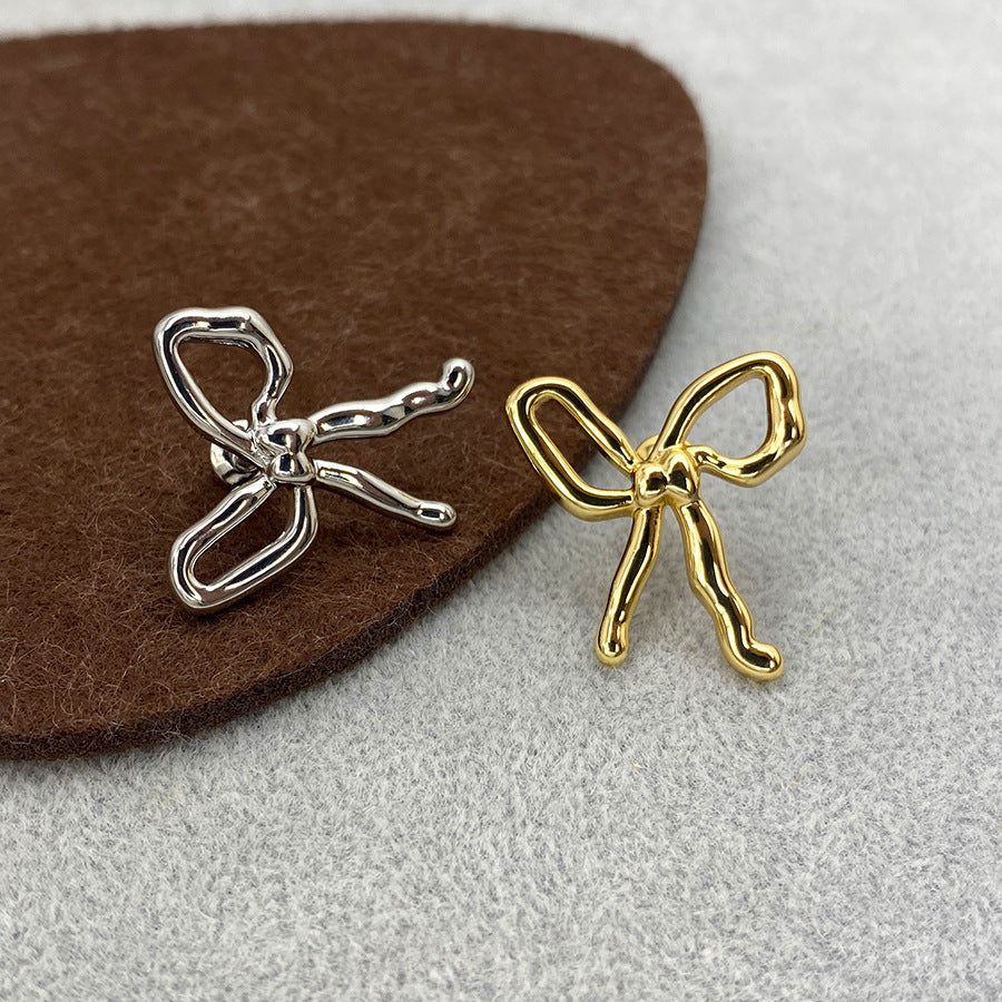 Korean Sweet Wave Bow Exquisite Versatile Commuter Simple Hollow Line Stud Earrings