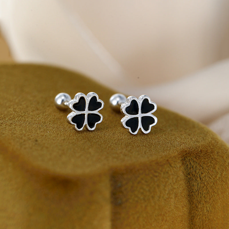 Epoxy Black Clover Screw Ear Hot Style Stud Earrings