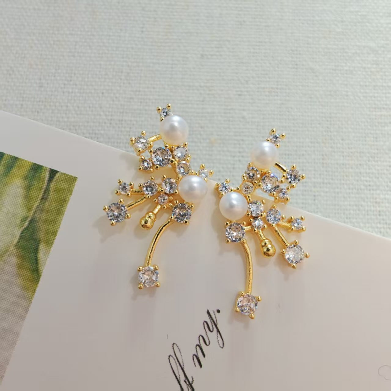 Micro Inlaid Zircon Pearl Tassel Sier Needle Earrings