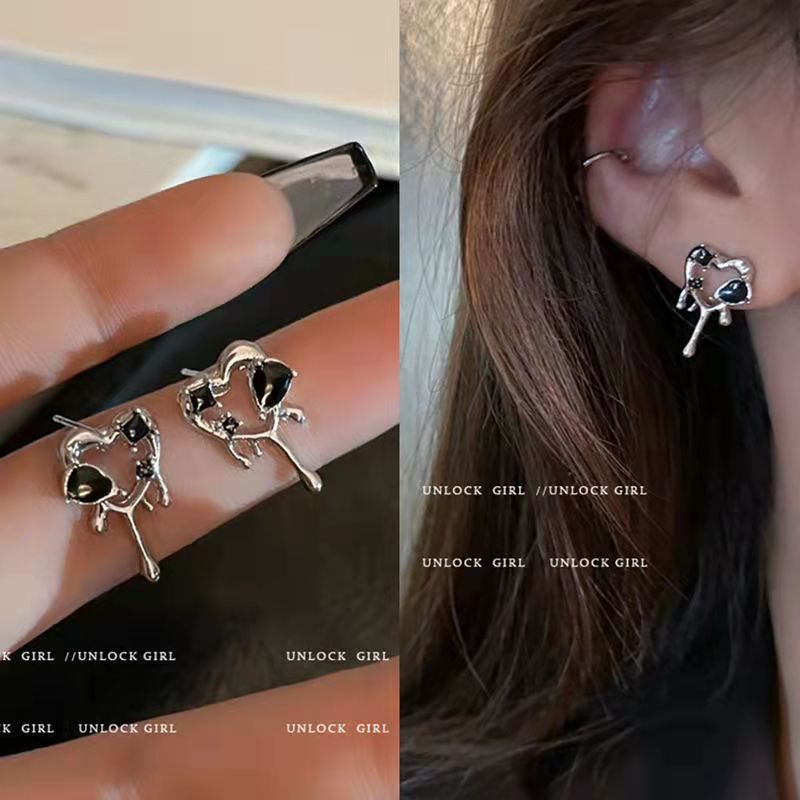 Women's Elegant Trendy Long Tassel Vintage Earrings
