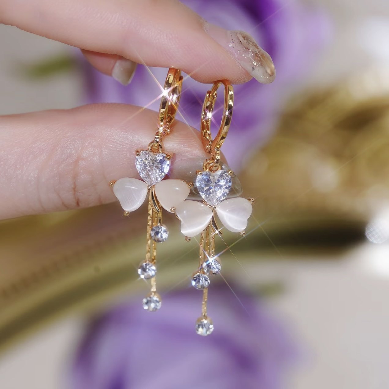 Luxury Clover Niche Design High-grade Tassel Ear Clip Rings
