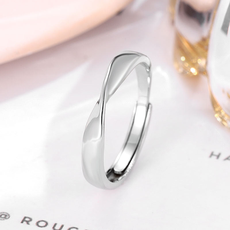 Women's & Men's Mobius Strip Couple Long-distance Love Commemorative Design Ring