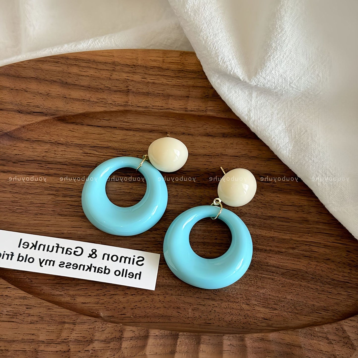 Women's Retro Blooming Acrylic Curved For Simple Stud Earrings