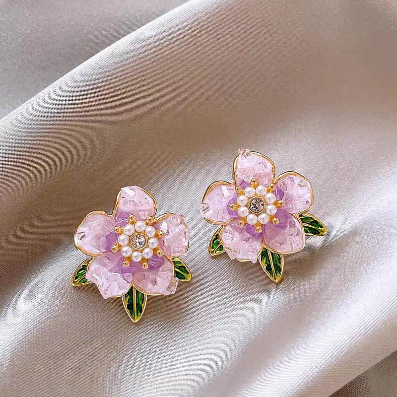 Fresh Stylish Super Shiny Crystal Gardenia Earrings