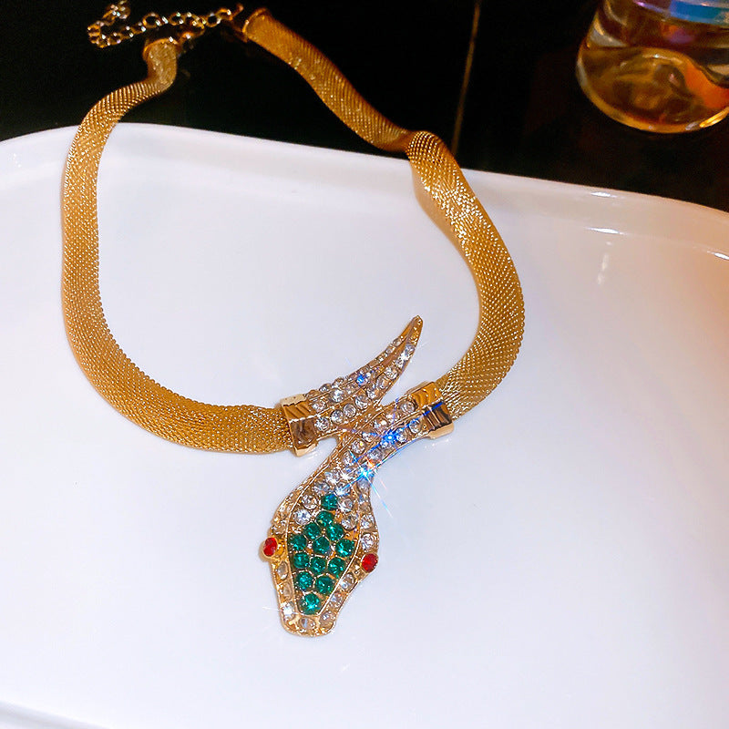 Clavicle Chain Temperament Trend Retro Easy Necklaces
