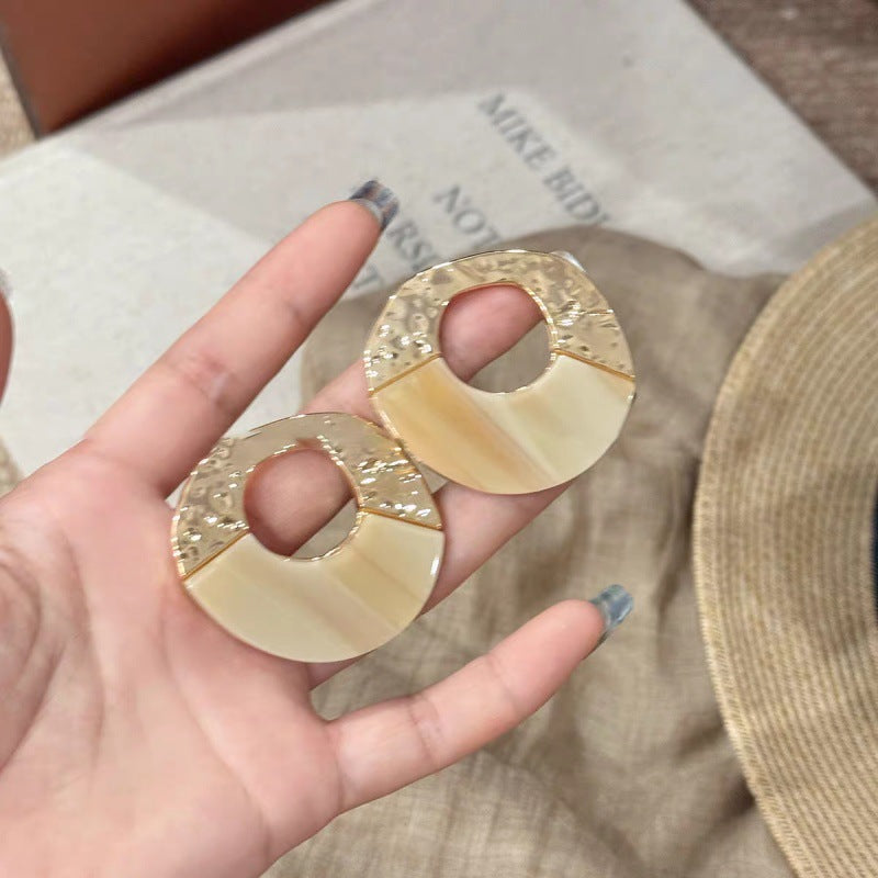 Acrylic Round Fashion Design Ear High Sense Earrings