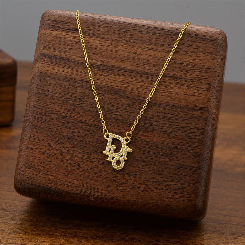 Titanium Steel Female Niche Simple Temperament Clavicle Pendants