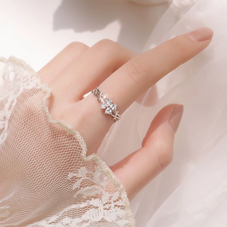 Clover Fashion Creative Leaves Open Adjustable Temperament Personality Female Ring