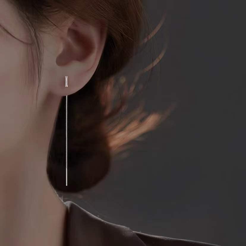 Sier English Letters Trendy Light Luxury High-grade Elegant Face Slimming Ear Line