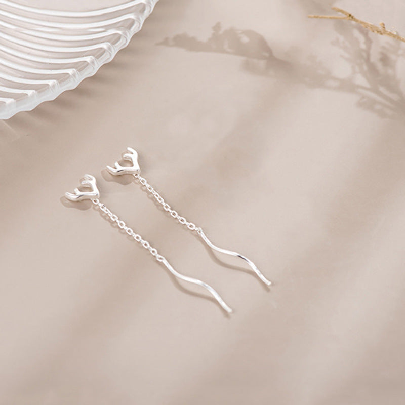 Women's Trendy Simple Graceful Small Ear Chain Earrings