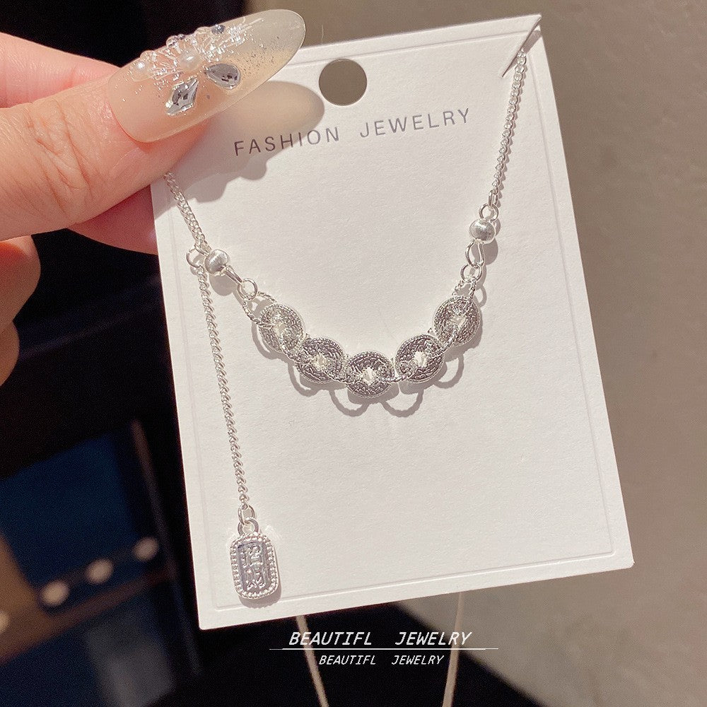 Women's Minority Simple Fashionable Elegant Zircon Clavicle Chain Titanium Steel Accessory Necklace