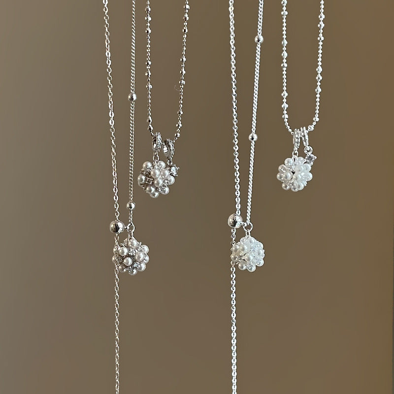 Women's Design Pearl Floral Ball Pull Simple Temperament Fashion Trend Necklace