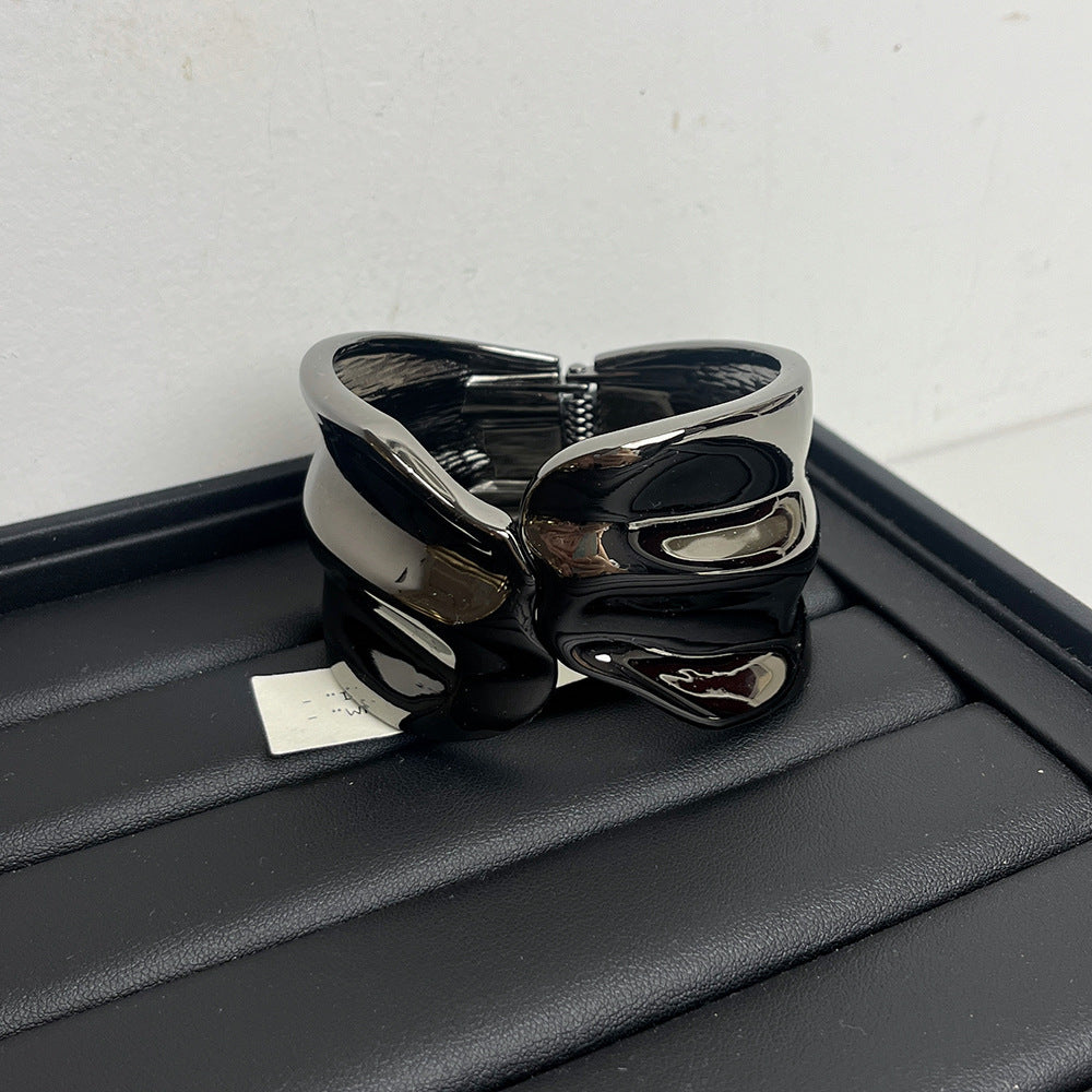 Gold Open Summer Exaggerated Personality Glossy Electroplated Alloy Bracelet