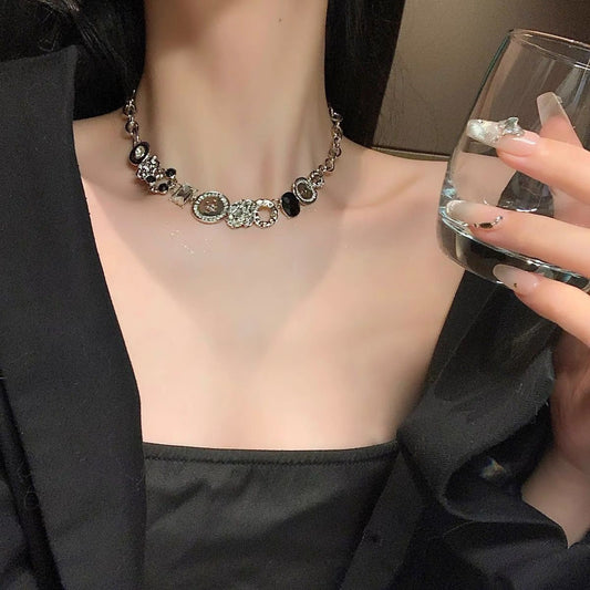 Sweet Cool Style White Button Retro Minority Design Clavicle Chain Necklace