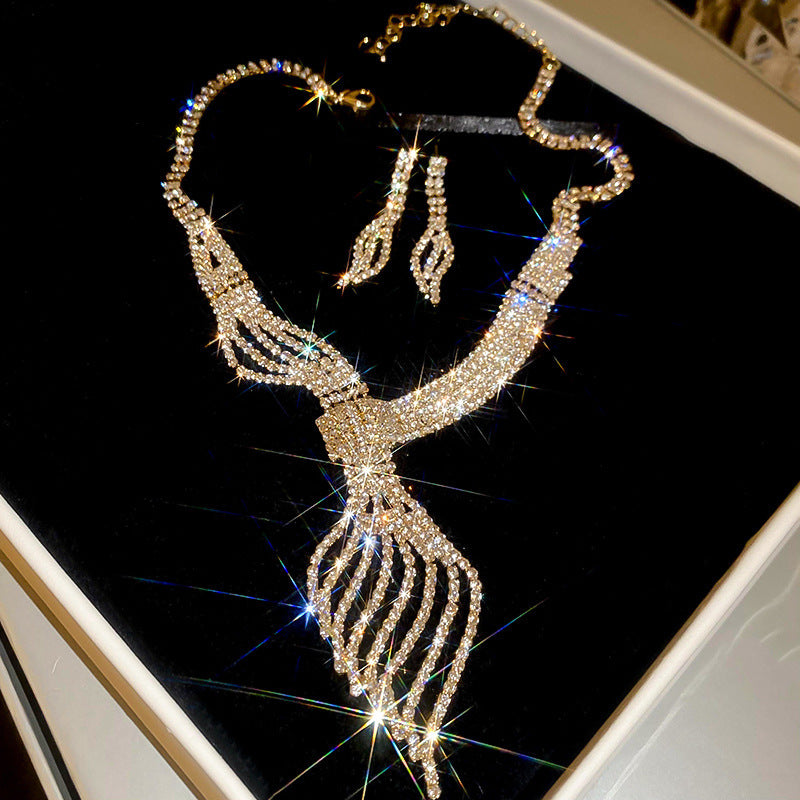 Palace Style Temperamental Minority Clavicle Chain Light Necklaces