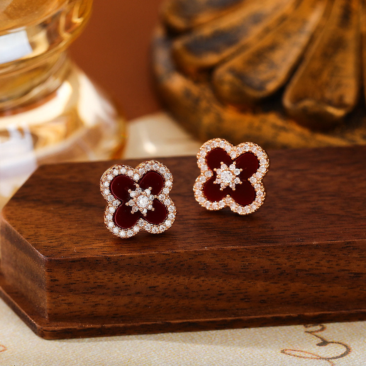 Women's Inlaid Zircon Lucky Four-leaf Flower Pink Imitation Fritillary Sier Light Stud Earrings