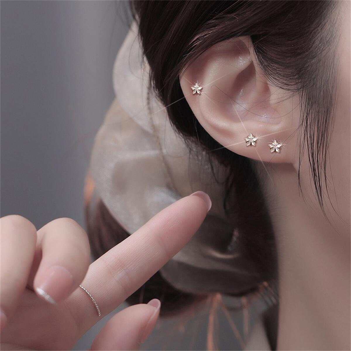 Women's & Men's Zircon Five-pointed Star Auricular Ear Light Earrings