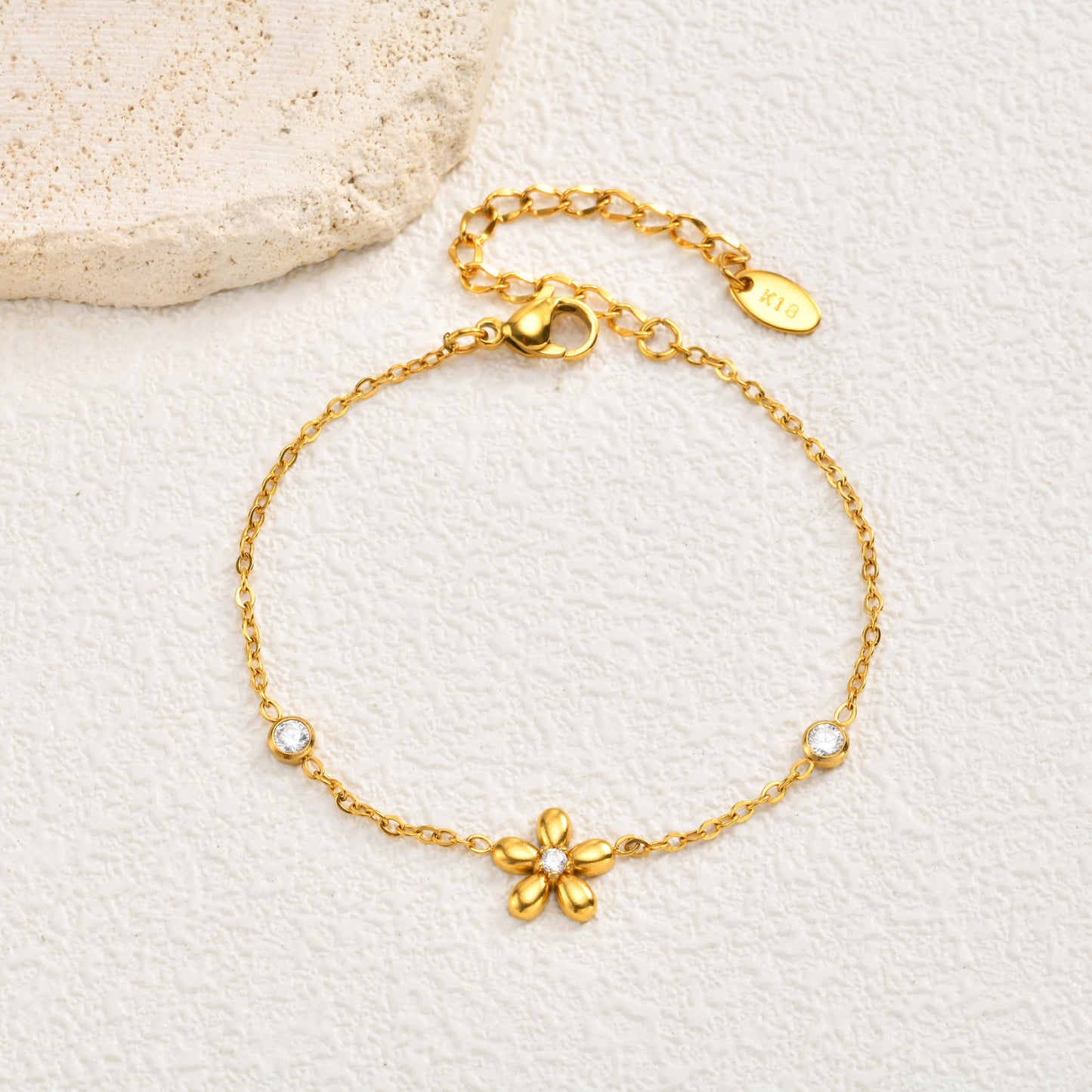 Women's Stainless Steel Zircon Flower Gold Simple Bracelet