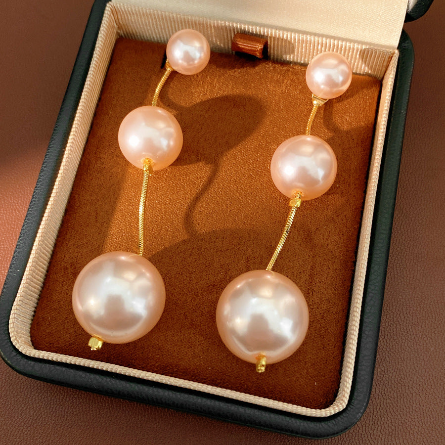Women's Needle Beaded Geometric Round Pearl Light Luxury High-grade Temperamental Minority Earrings