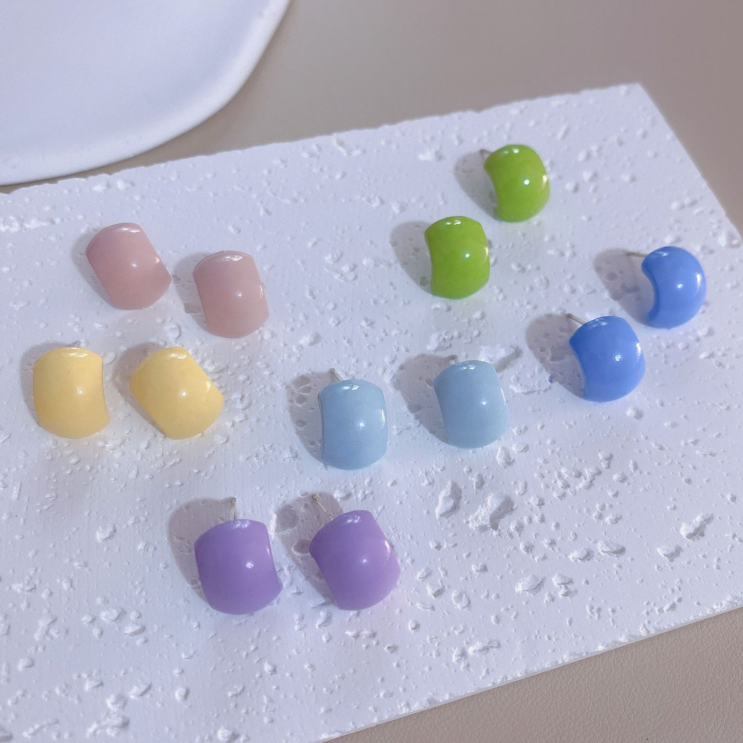 Color Series Small Shaped Sier Ear Bone Versatile Fashion Geometry Stud Earrings