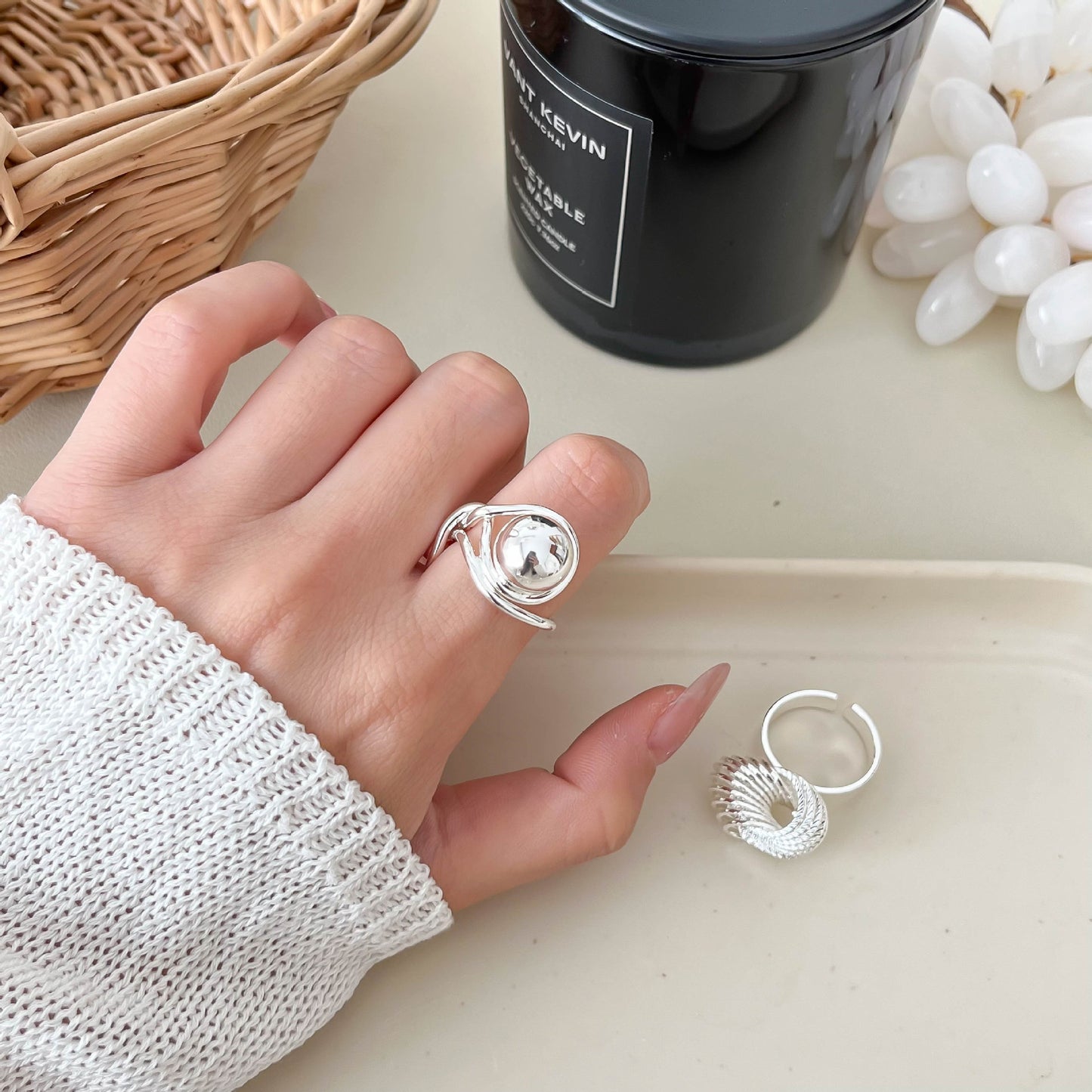 Wind Cold Irregular Geometric Flower Light Luxury High Sense Ring