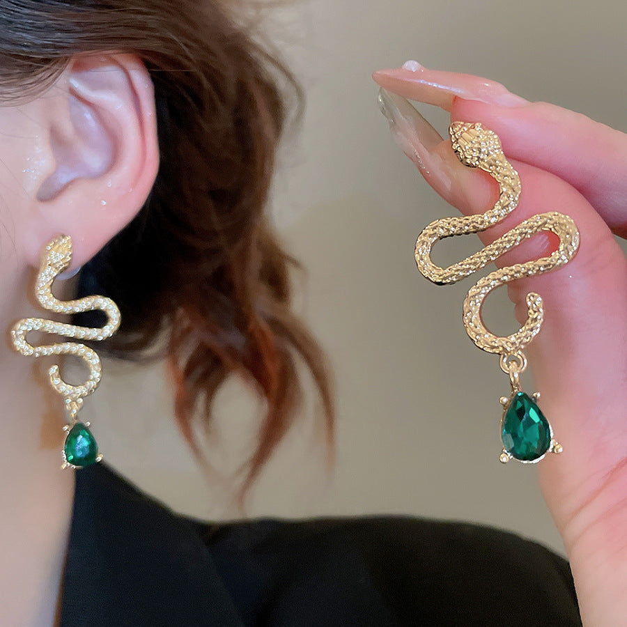 Tassel Ear Clip Vintage Court Style Rings