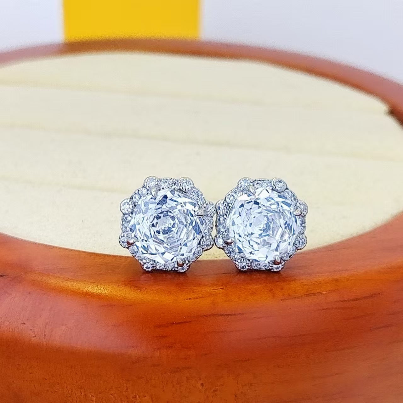 Women's Carbon Rhinestone Ear Colored Gems Three Rings
