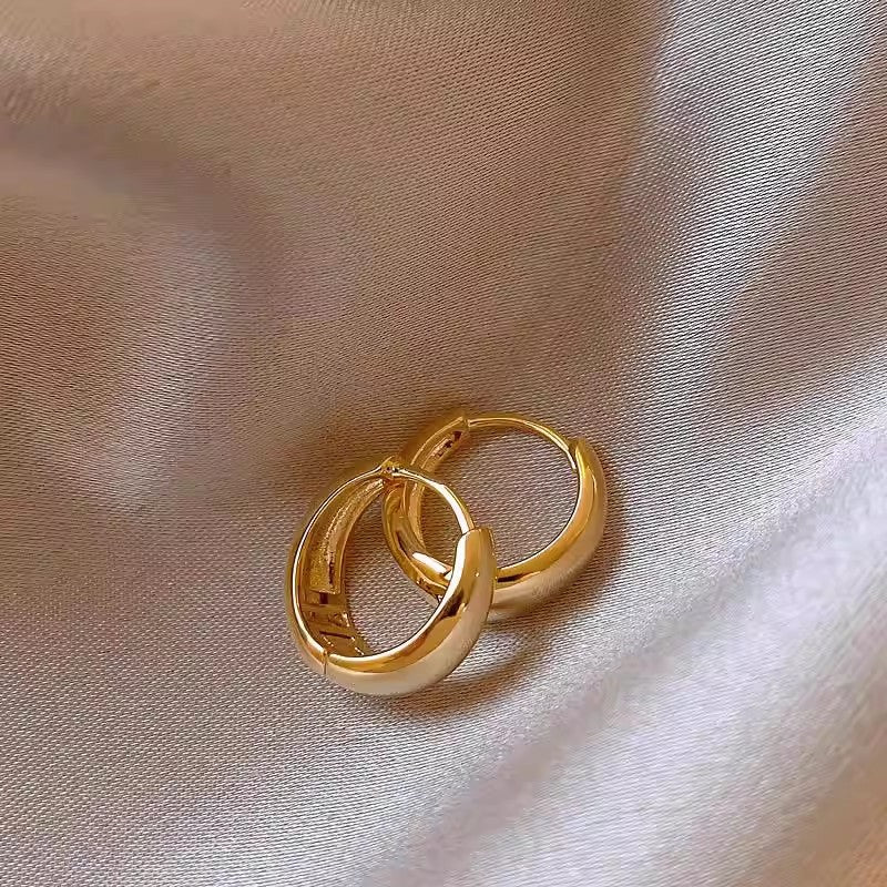 Temperament Female Light Luxury Minority High Rings