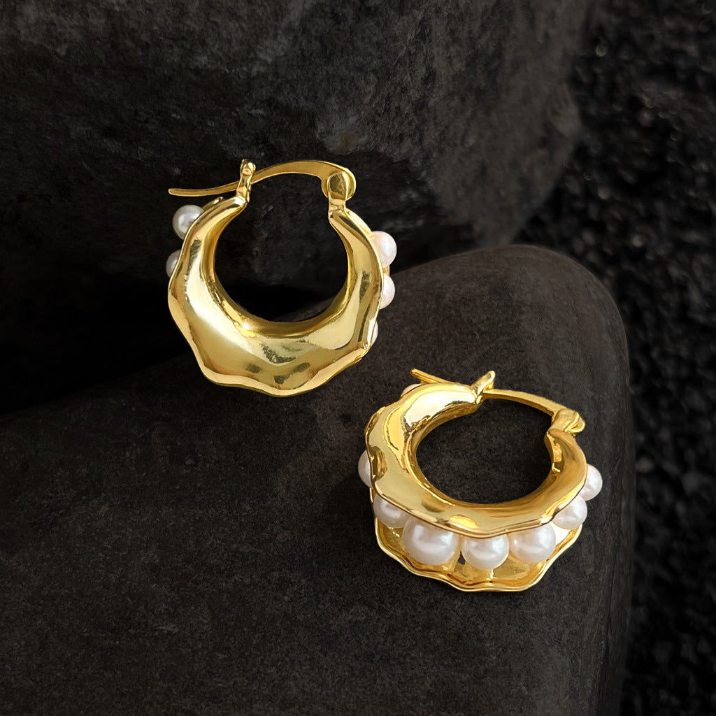 Gold-plated French Pod Pearl Niche Design Fashion Commuter Style Light Earrings