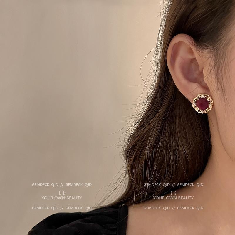 Women's Burgundy Veet Ear Clip For Design Elegant Earrings