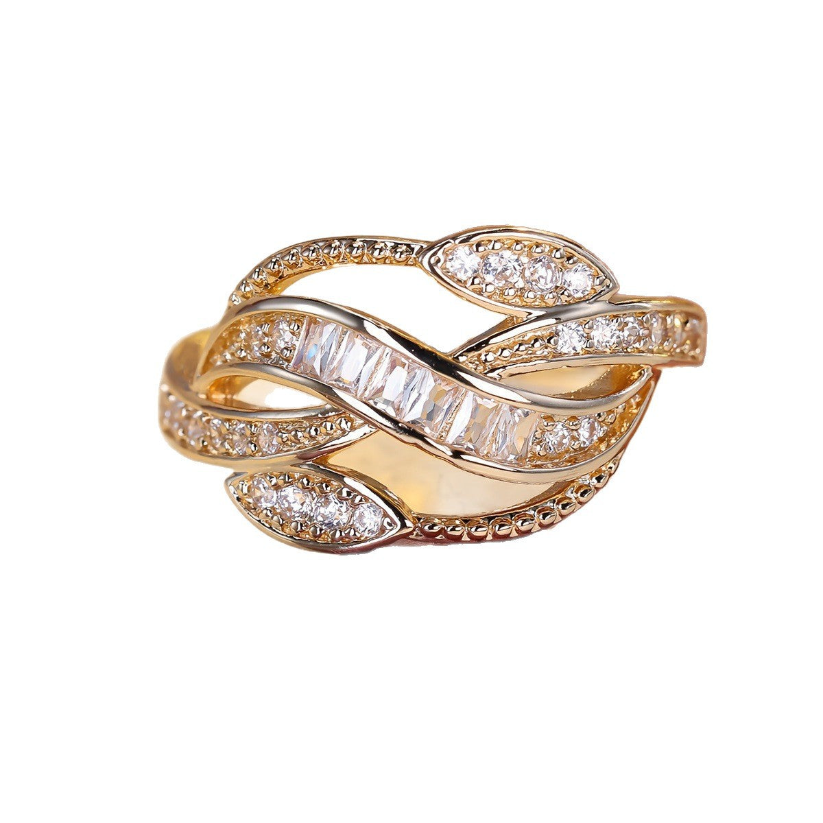 Luxury High-grade Full Inlaid Synthetic Zircon Super Flash Fashion Engagement Rings